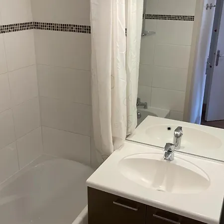 Appartement Les Menuires : 4 Pers, Renove, Balcon, Wifi, Animaux Ok *